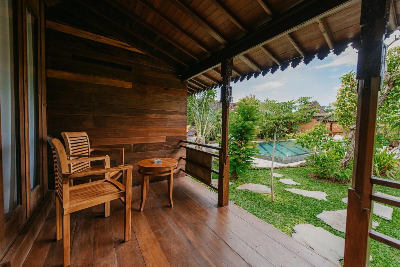Moson Villa Legian Exterior foto